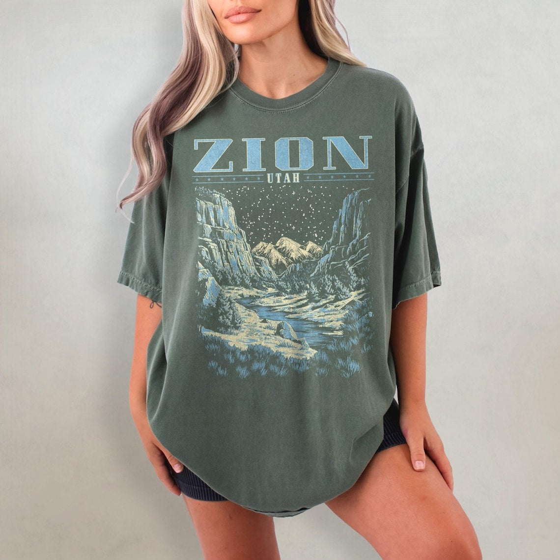 Zion National Park Shirt, Retro Comfort Colors T-Shirt, Aesthetic Hiking Utah Tshirt, National Park Shirt, Vacation Graphic Tee