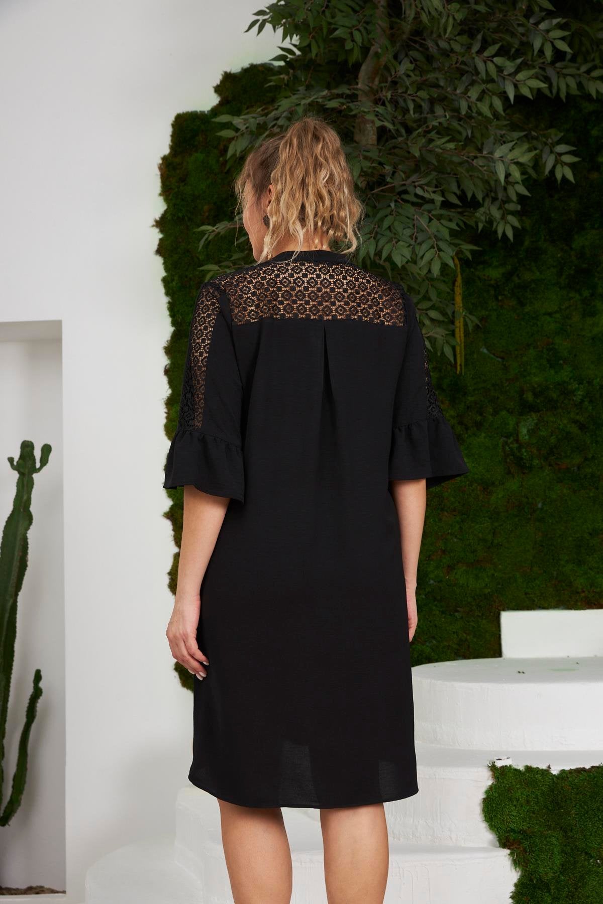 Plus Size Black Dress with Lace on Shoulders and Sleeves - Denoss