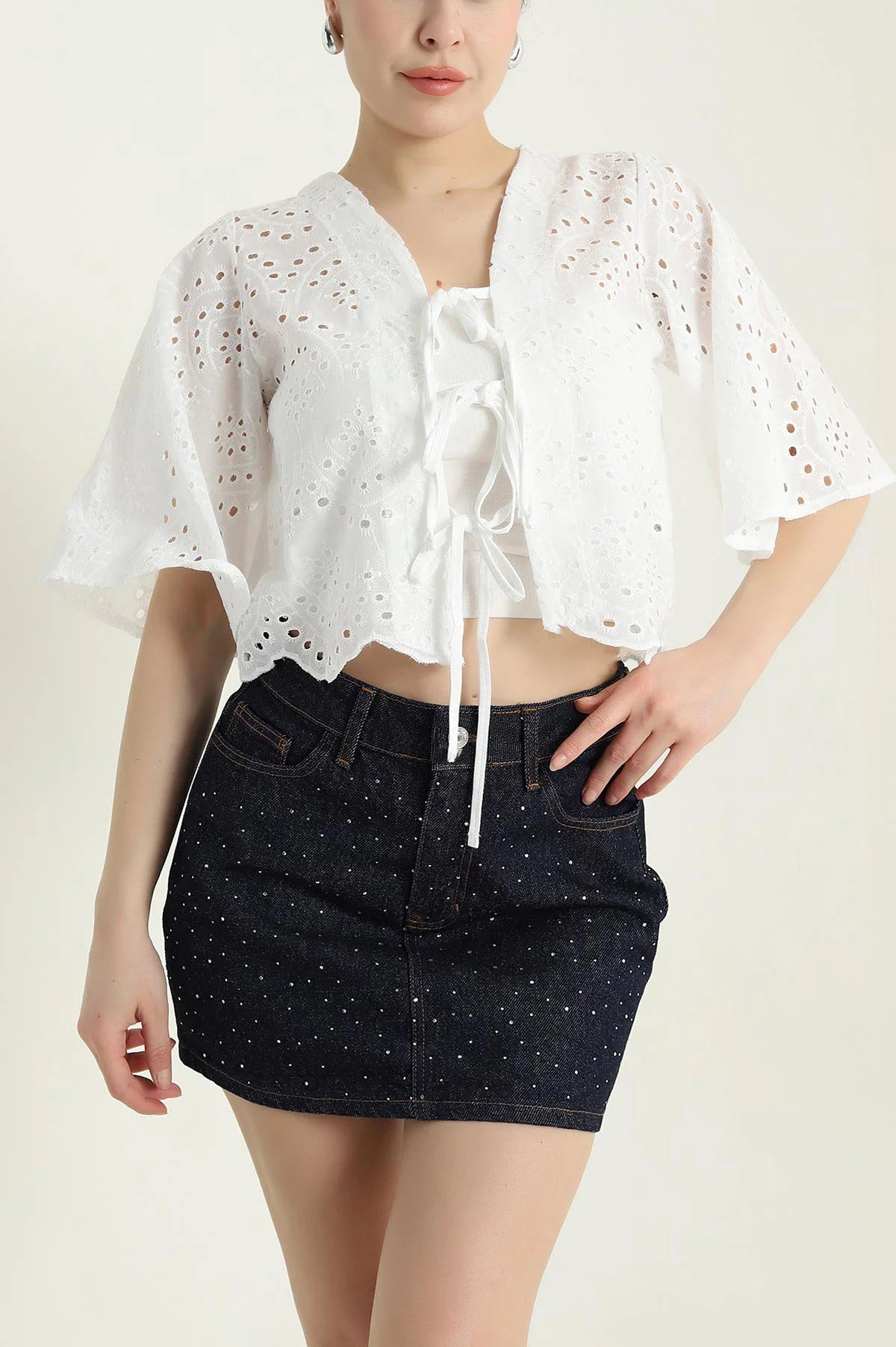 White Linen Embroidered Women's Blouse - Denoss
