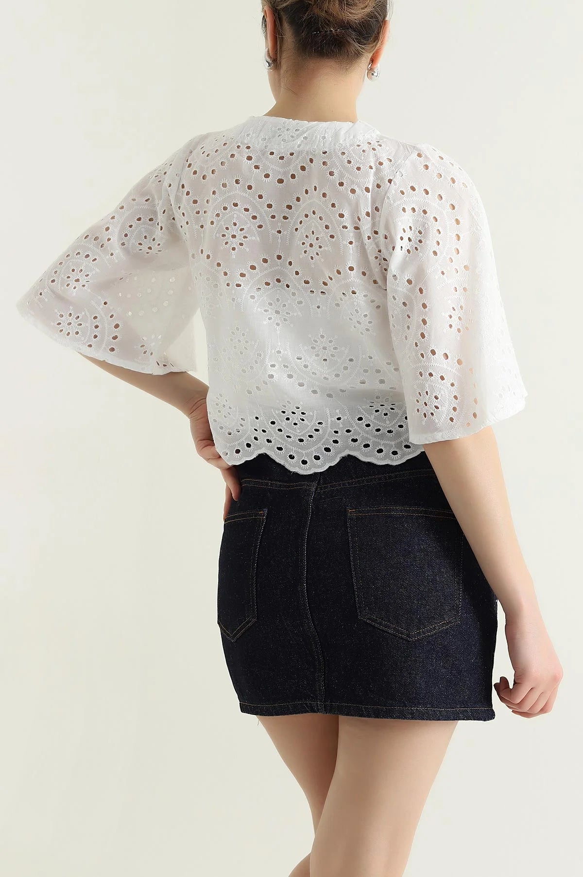 White Linen Embroidered Women's Blouse - Denoss