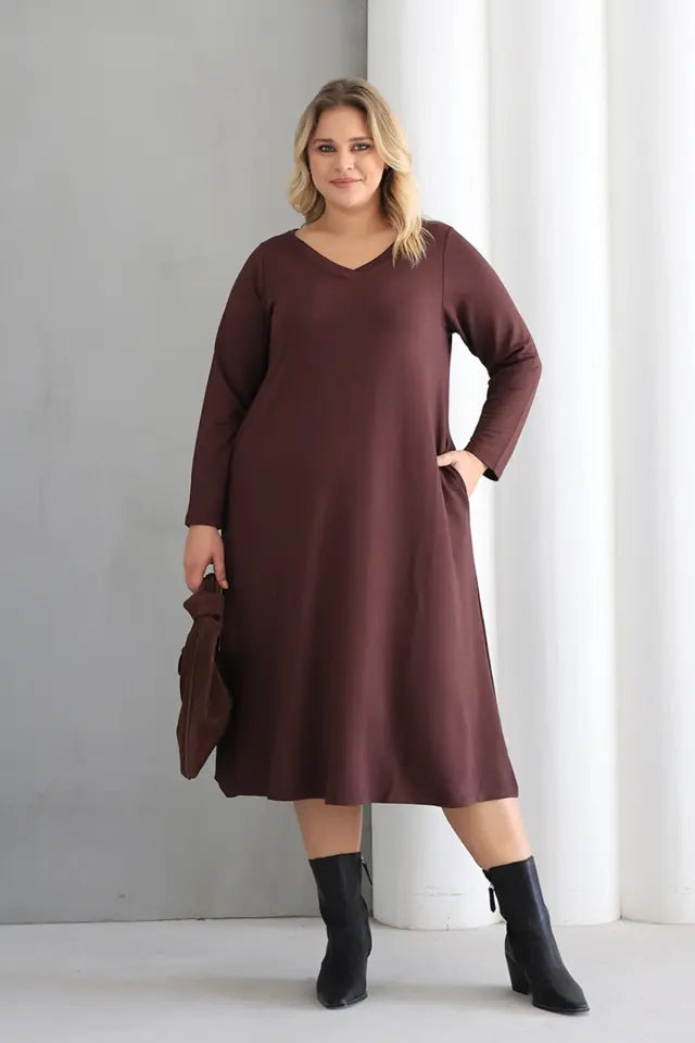Coffee Crew Neck A-Line Knitted Oversize Viscose Dress with Pockets - Denoss