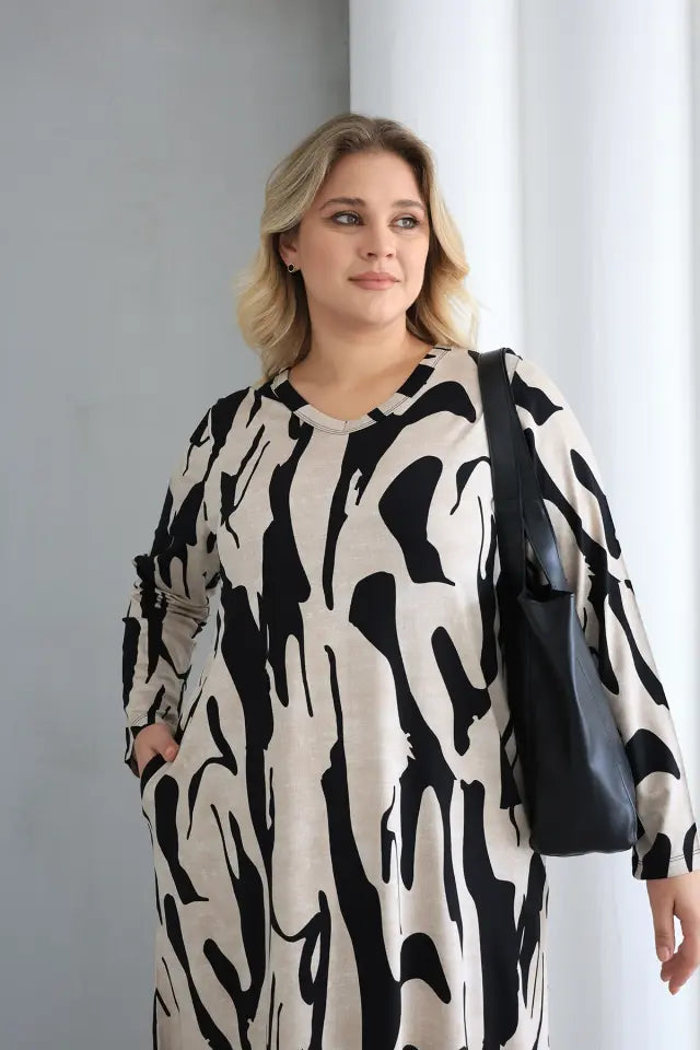 Jungle Crew Neck A-Line Knitted Oversize Viscose Dress with Pockets - Denoss