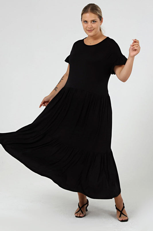 Plus Size Gathered Block Ruffle Sleeve Black Dress