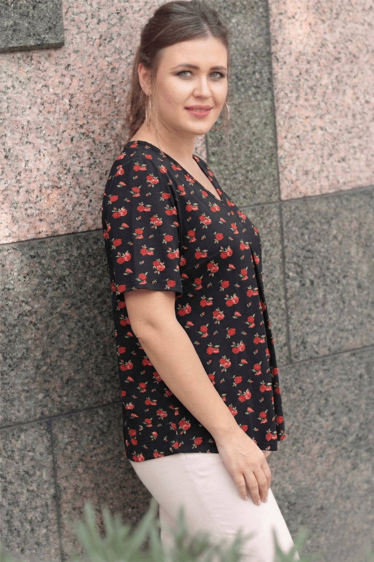 Rose Plus Size V-Neck Front Pleated Short Sleeve Blouse
