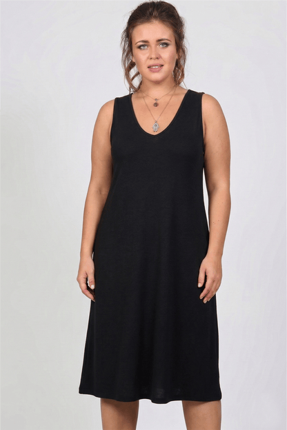 V-Neck Sleeveless Viscose Plus Size Black Dress
