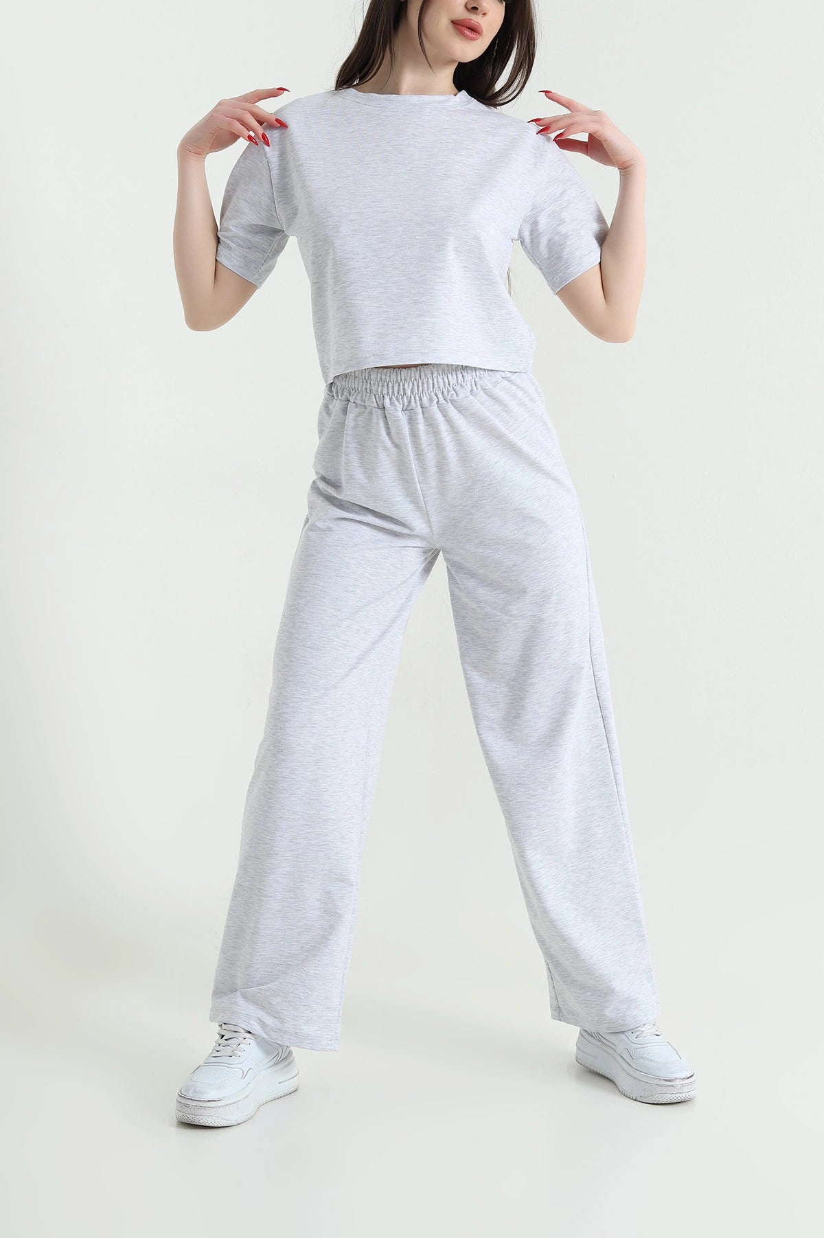 Gray Crew Neck Crystal Women's Tracksuit Set - Denoss