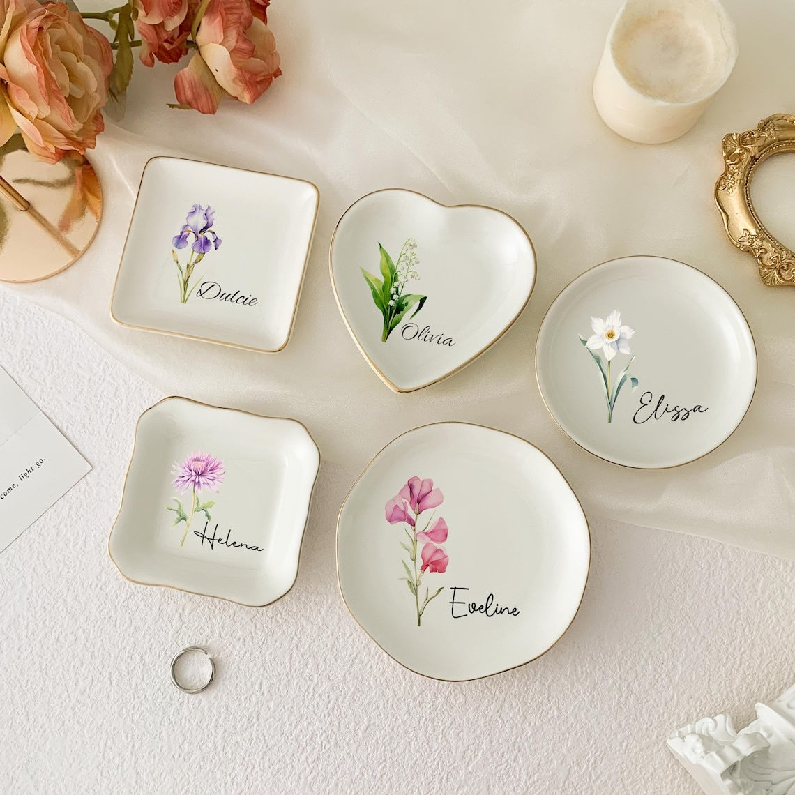 Personalized Birth Flower Trinket Dish,Custom Watercolor Flower Ring Dish,Christmas Gifts,Wedding Bridesmaid Gift,Birthday Jewelry Dish