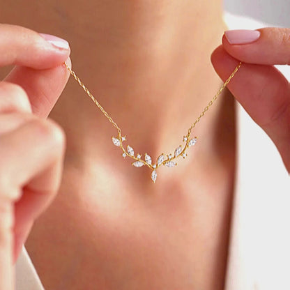 925 Sterling Silver Elegant Ivy Necklace