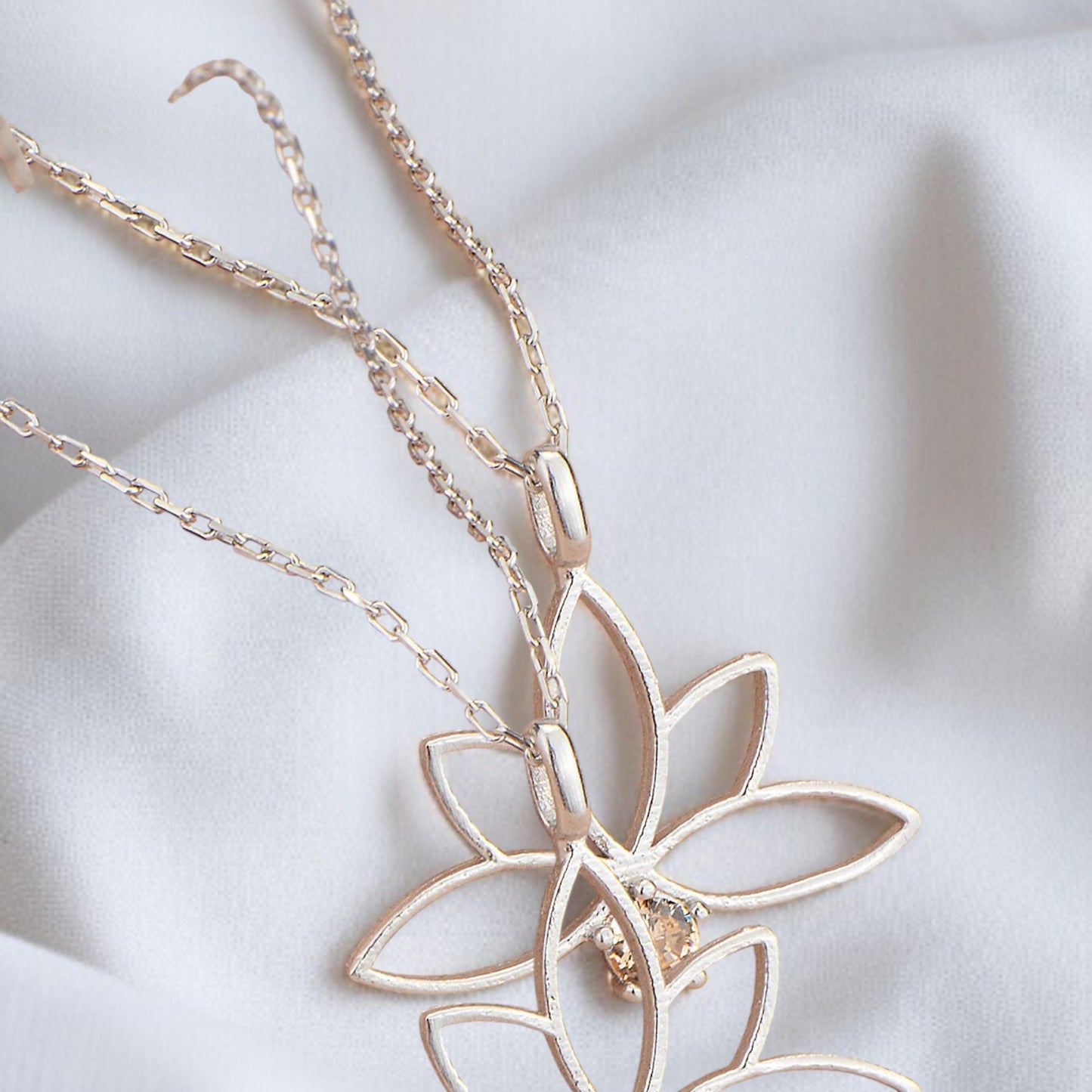925 Sterling Silver Chain Champagne Lotus Necklace