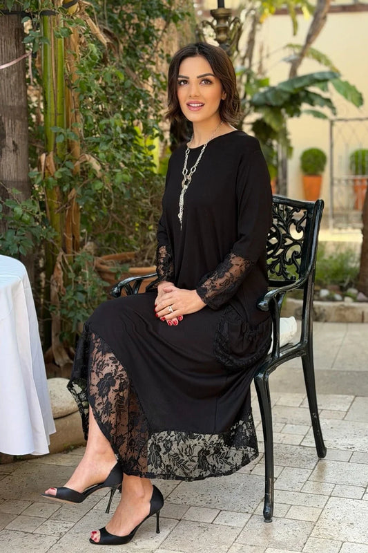 Black Love with Lace Pockets Plus Size Dress - Denoss