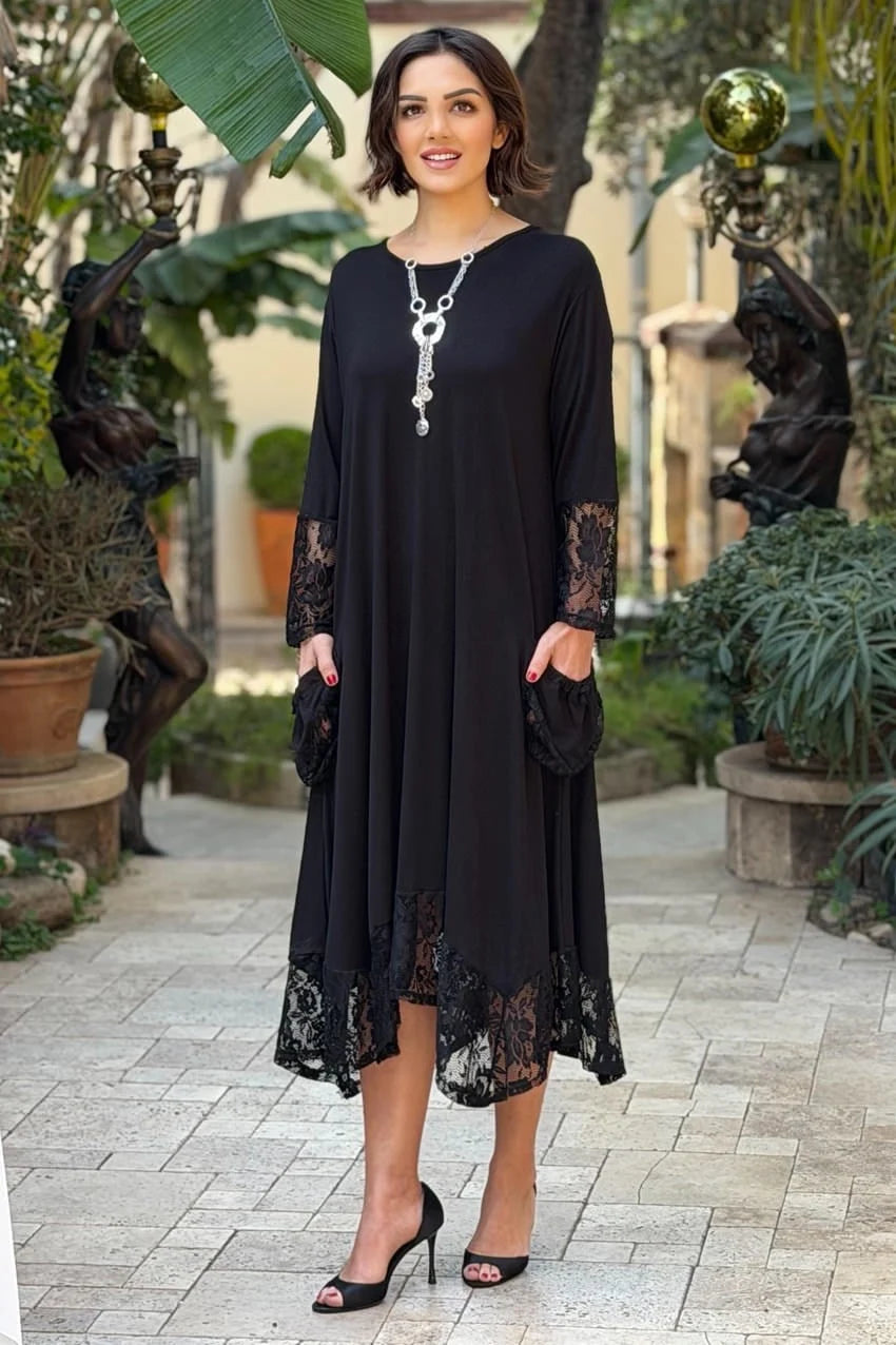 Black Love with Lace Pockets Plus Size Dress - Denoss